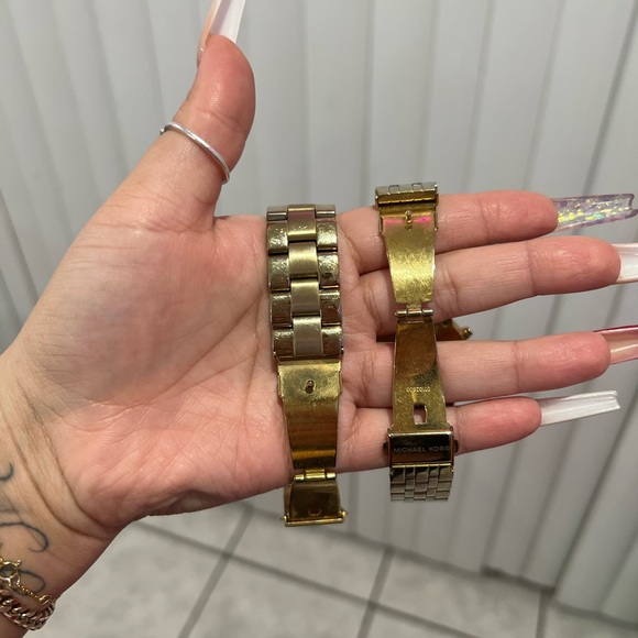 Michael Kors Watches - Picture 3 of 3